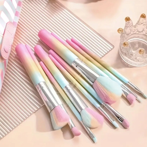 10 Piece High-Quality Gradient Colorful Makeup Brushes W/Vegan Leather Snap Case - Picture 11 of 14